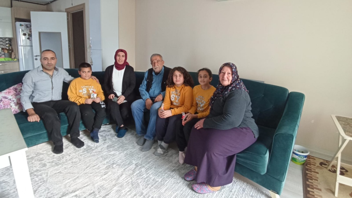 Şehit Sercan Yılmaz'ın Ailesine Ev Ziyareti
